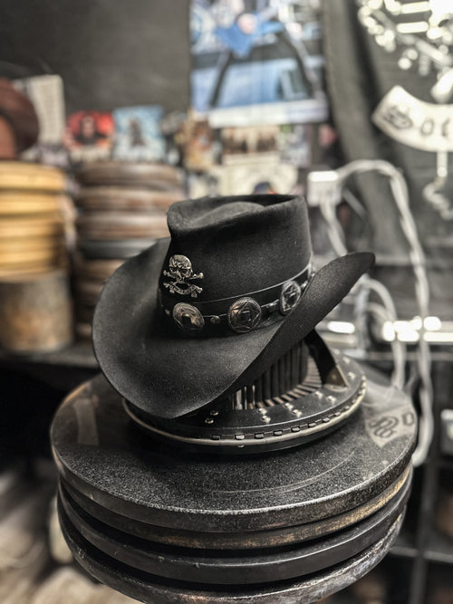 ACE OF SPADES - Blade Hats