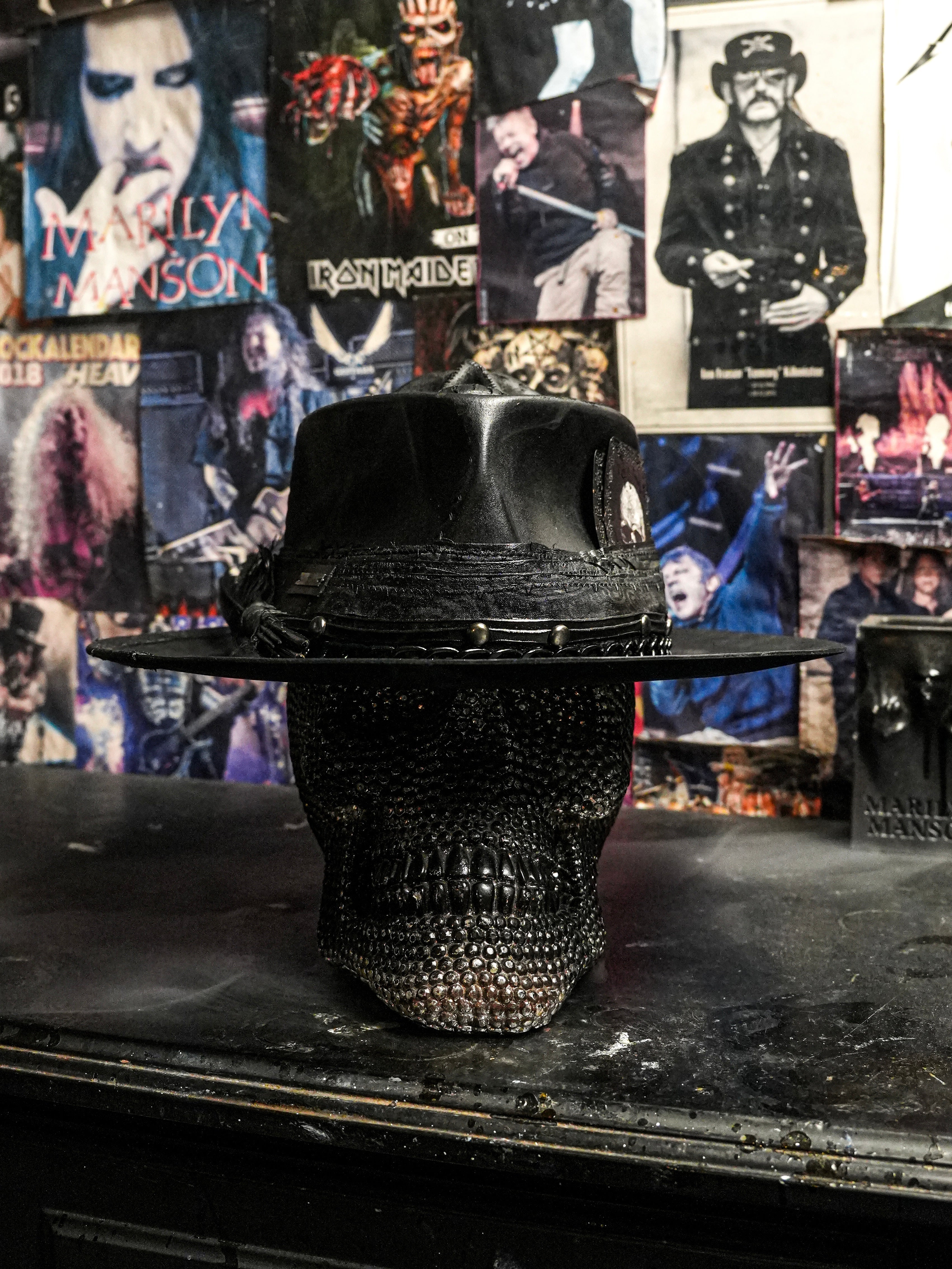 BLACK SUN - Blade Hats