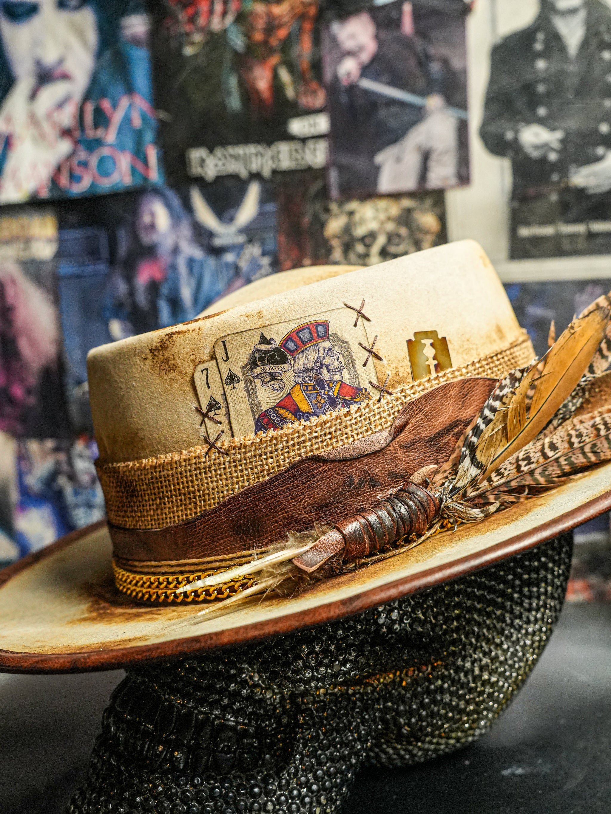 BLOWIN´ IN THE WIND - Blade Hats