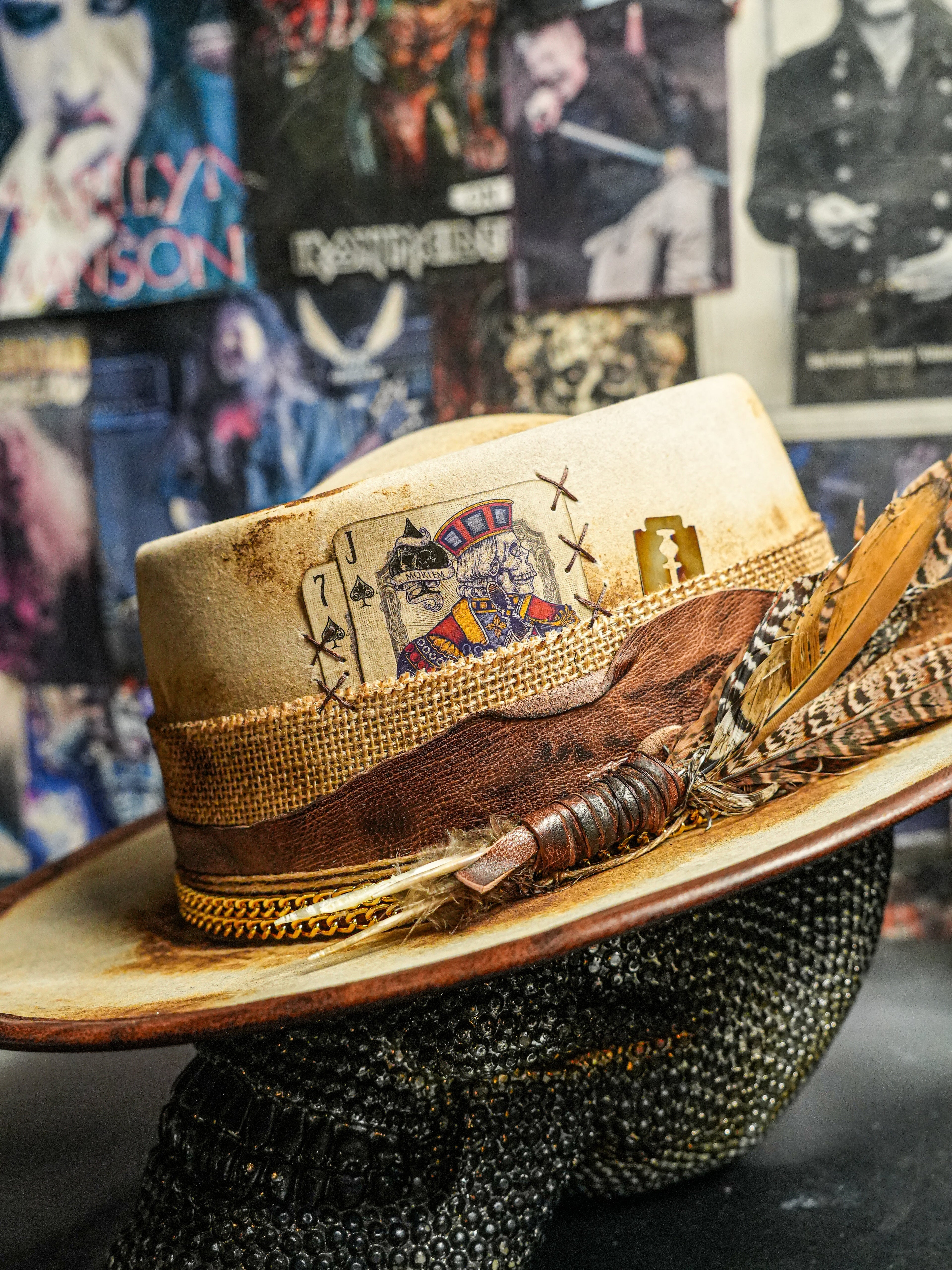 BLOWIN´ IN THE WIND - Blade Hats