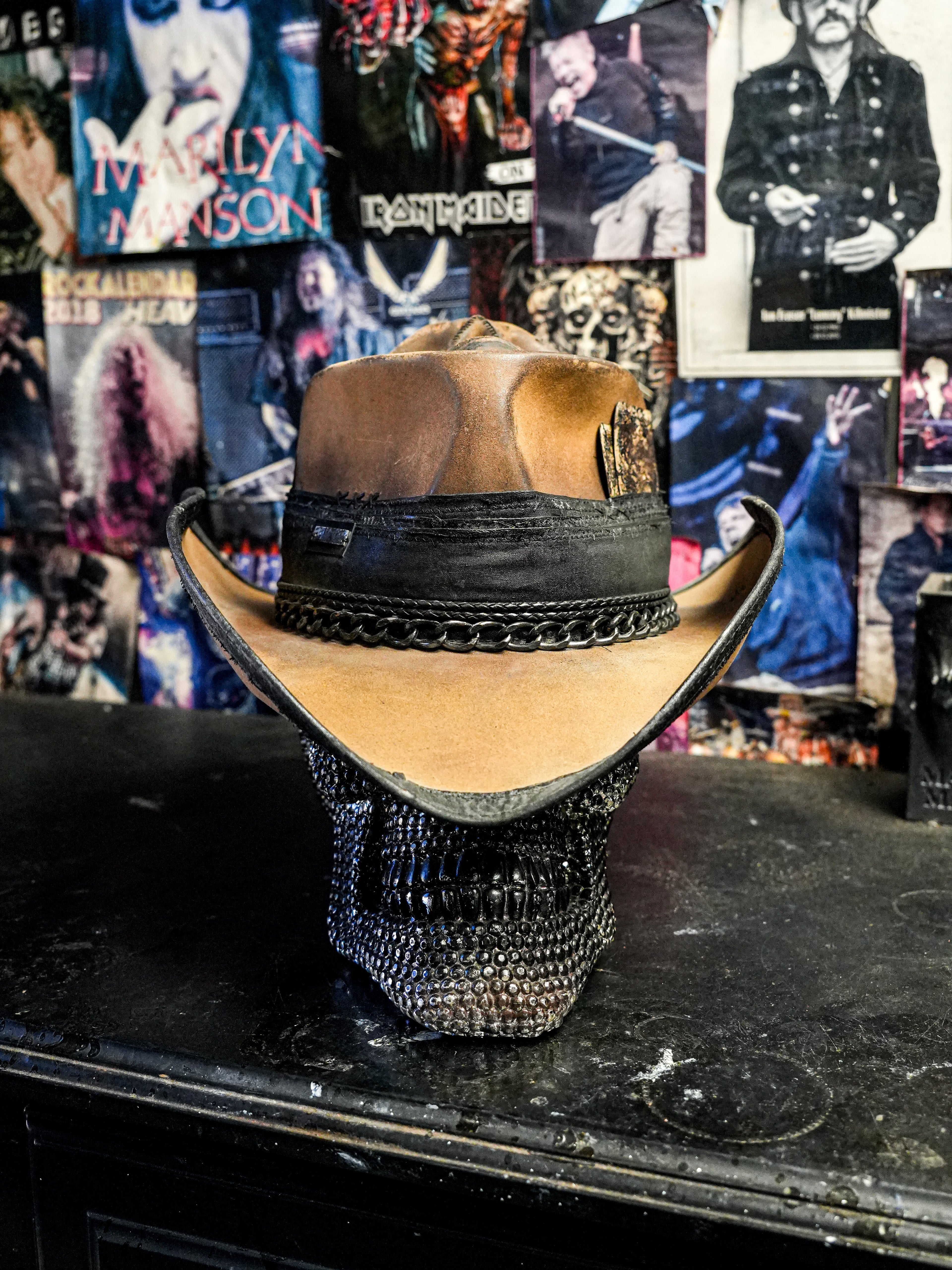 MEMENTO MORI - Blade Hats