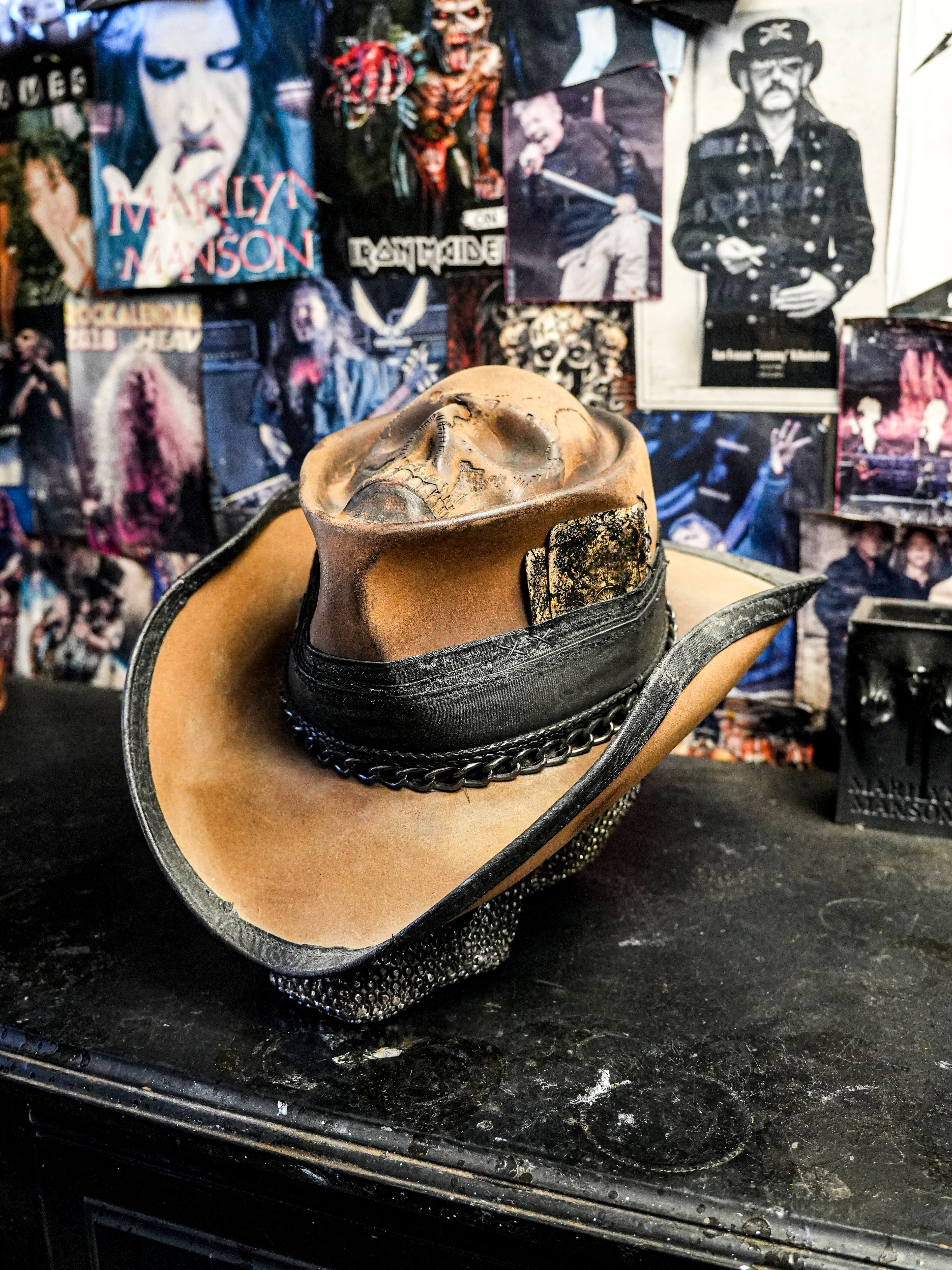 MEMENTO MORI - Blade Hats