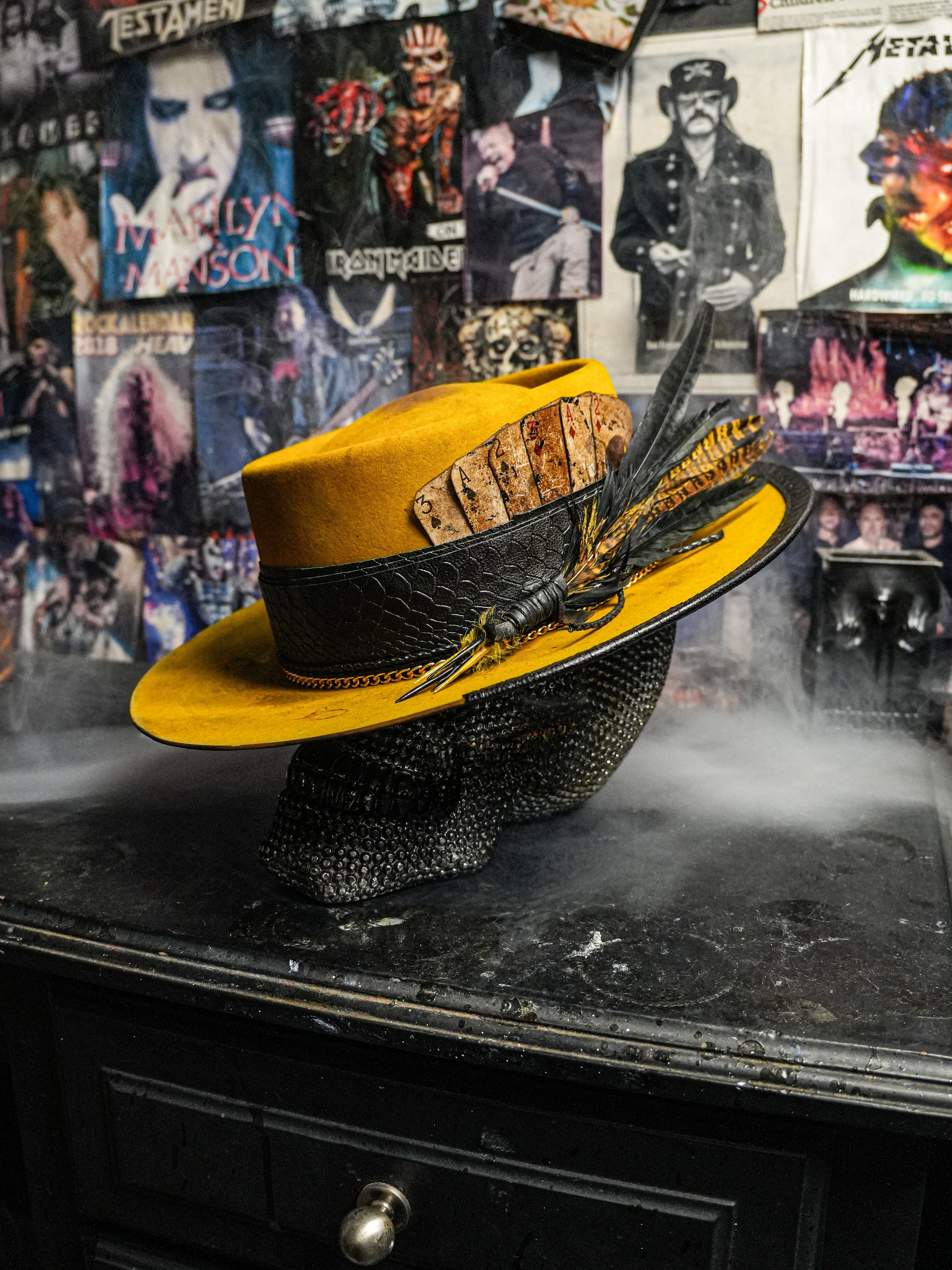 OUIJA - Blade Hats