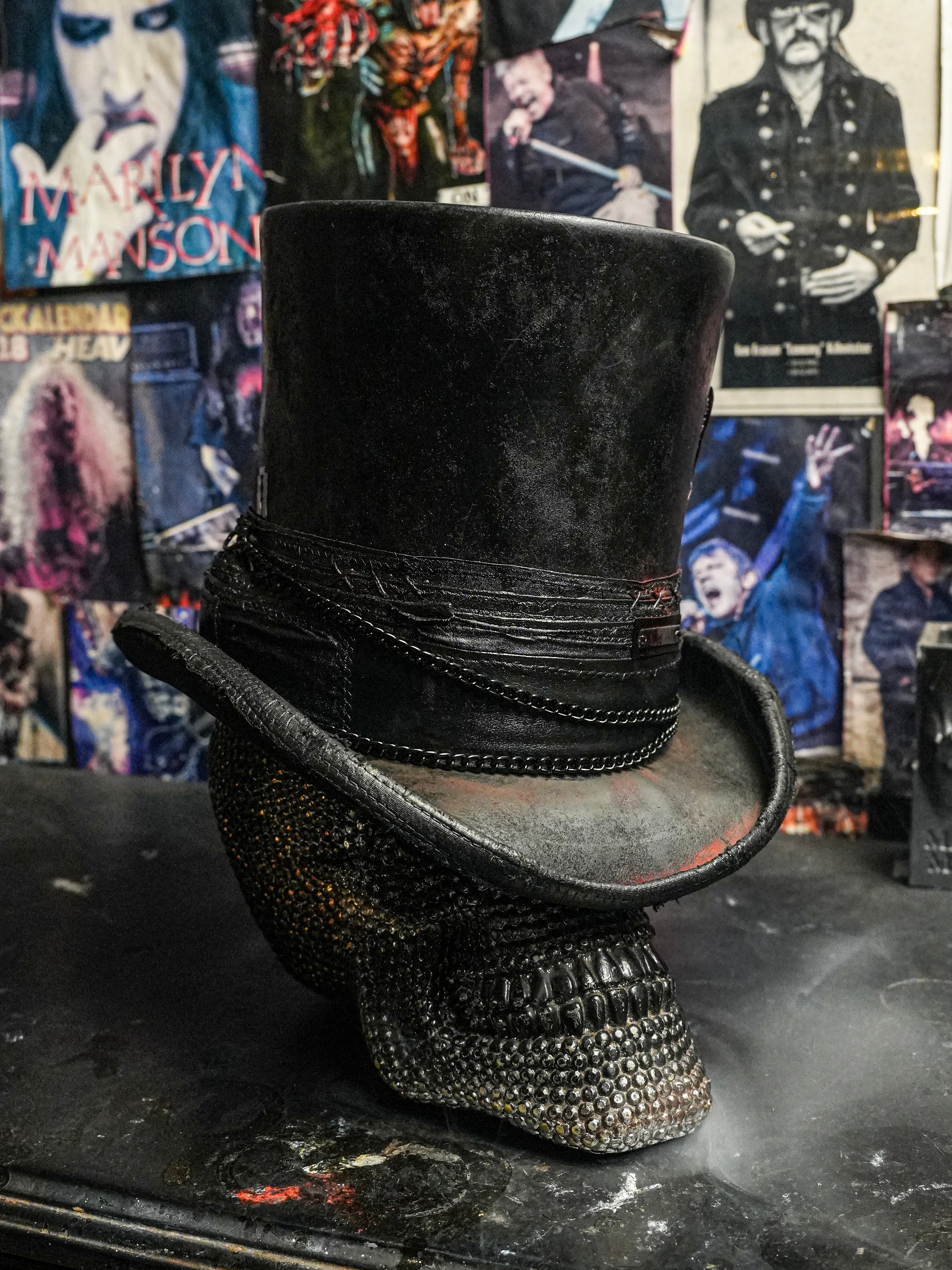 THE HOUR OF WRECKONING DRAWS NEAR - Blade Hats