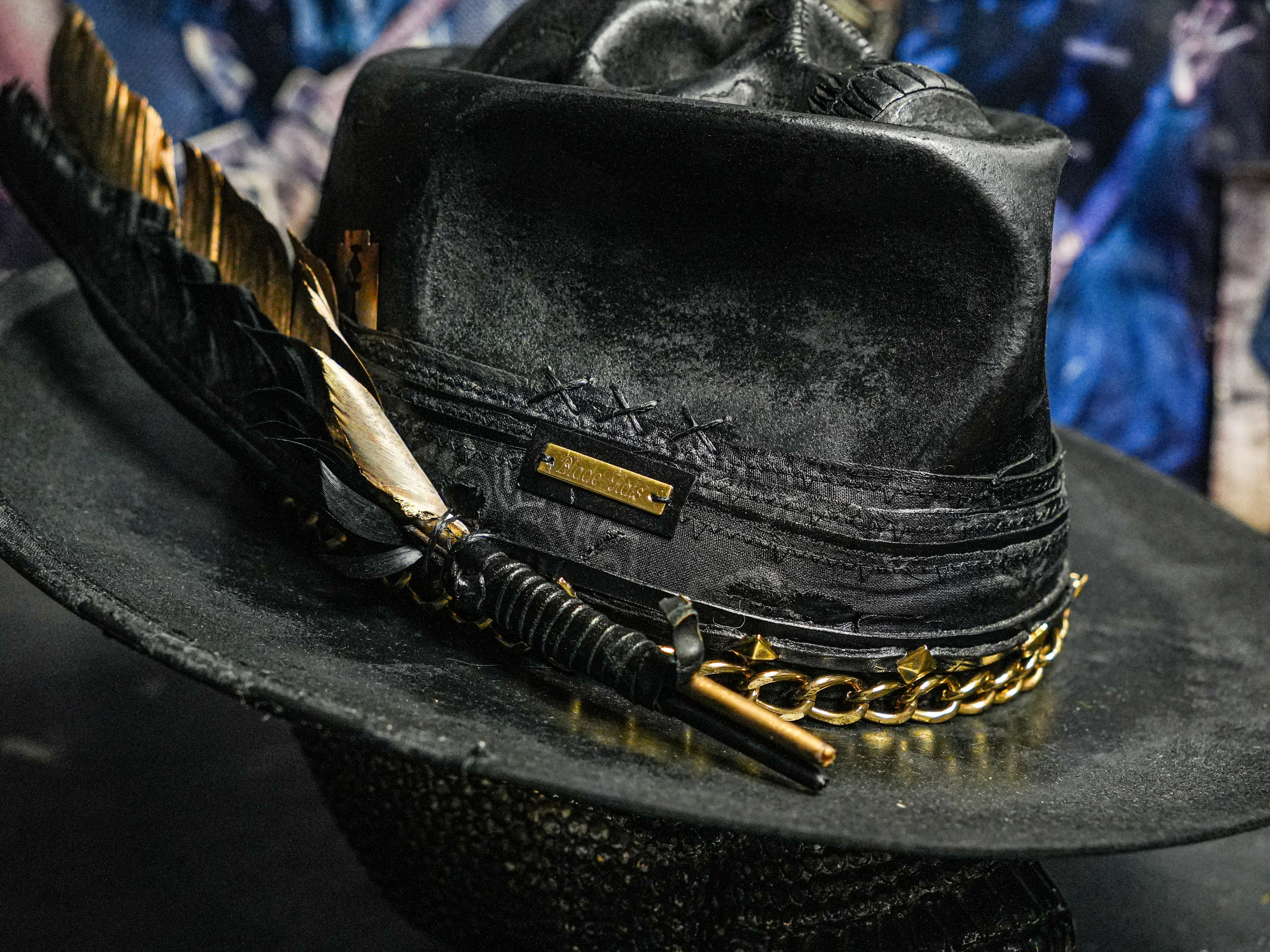 THE LAST DAY ON THE EARTH - Blade Hats